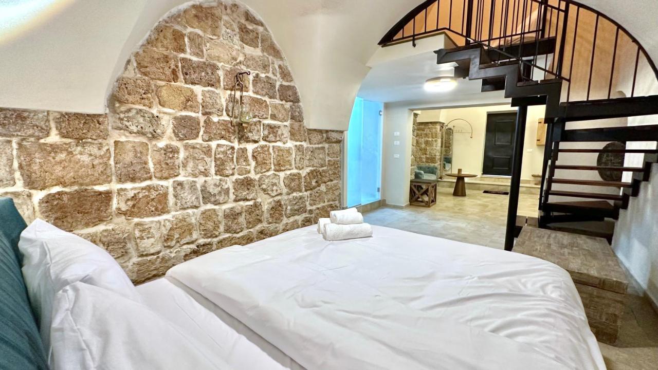 Knight House Akko Apartment ภายนอก รูปภาพ